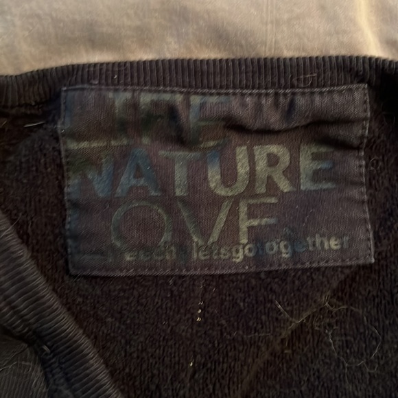 Freecity black we are all broken hearted sweatshirt - Picture 2 of 5